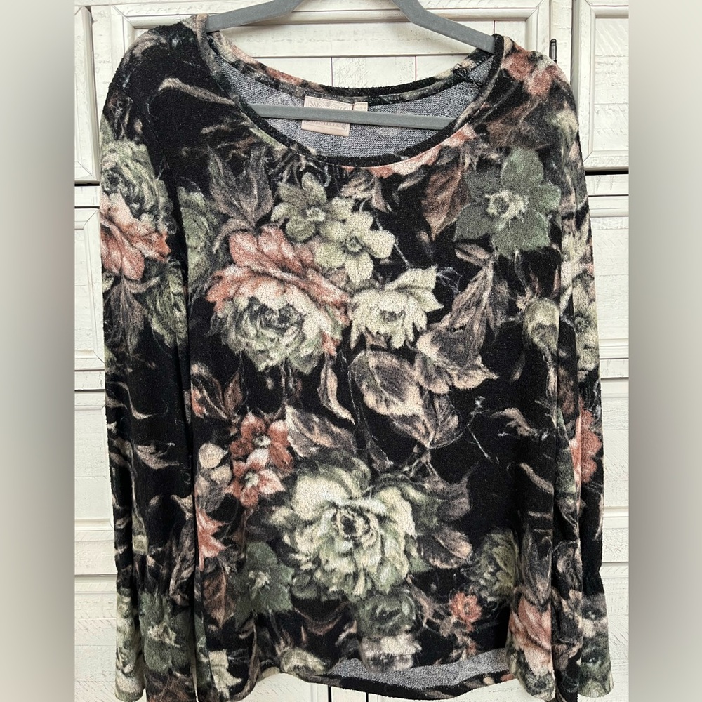 Women’s shirt